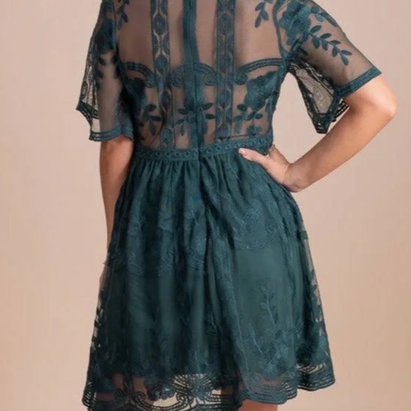 Green Dress - Picture 2 of 5